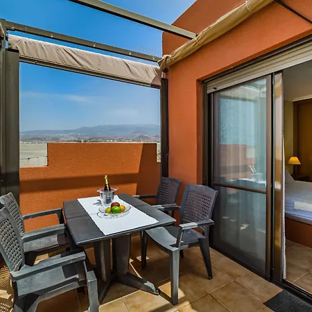 Sotavento Horizon Views